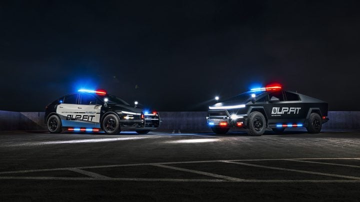 UP.Fit Model Y Juniper + Cybertruck Group Photo 3840px (24)